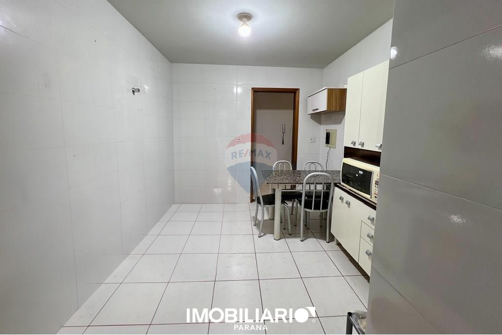 Apartamento para  Venda em Umuarama pela Remax Majob