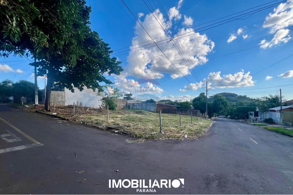 Terreno para  Venda em Umuarama pela Remax Majob