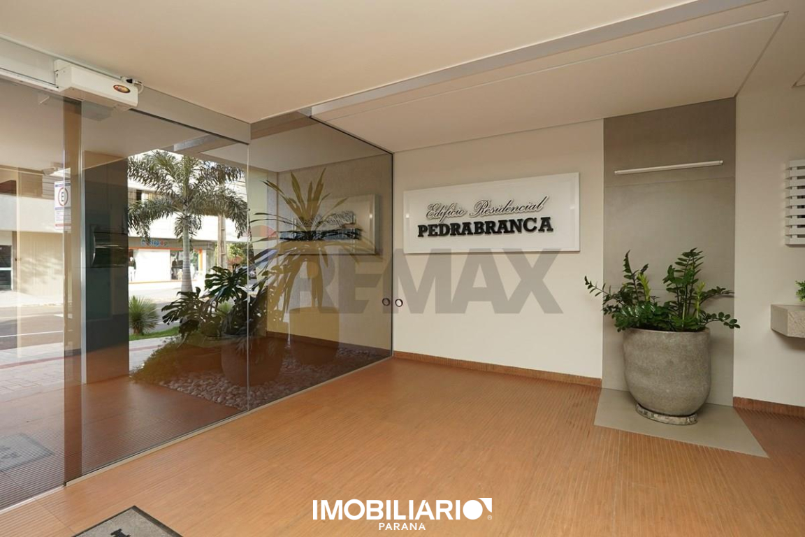 Apartamento para  Venda em Umuarama pela Remax Majob