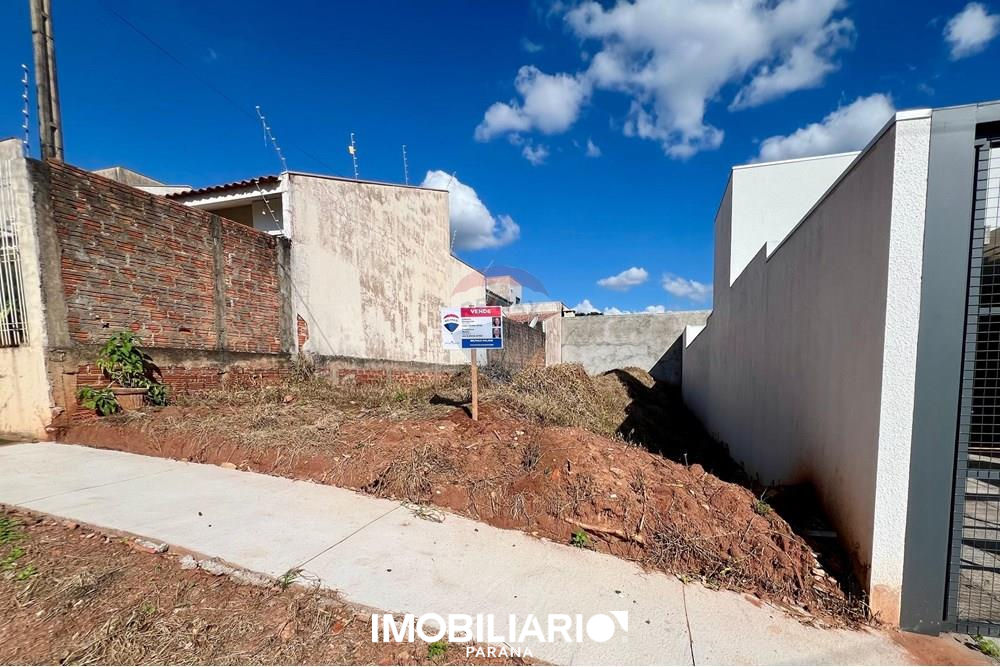 Terreno para  Venda em Umuarama pela Remax Majob