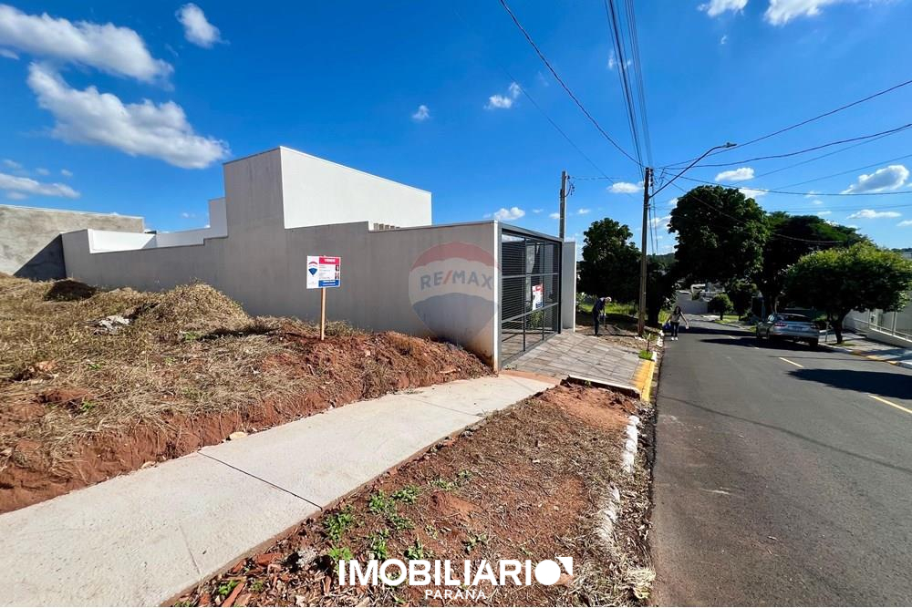 Terreno para  Venda em Umuarama pela Remax Majob