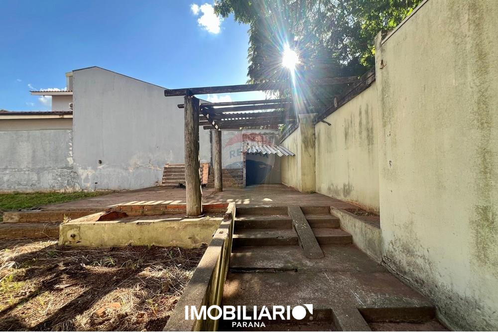 Terreno para  Venda em Umuarama pela Remax Majob