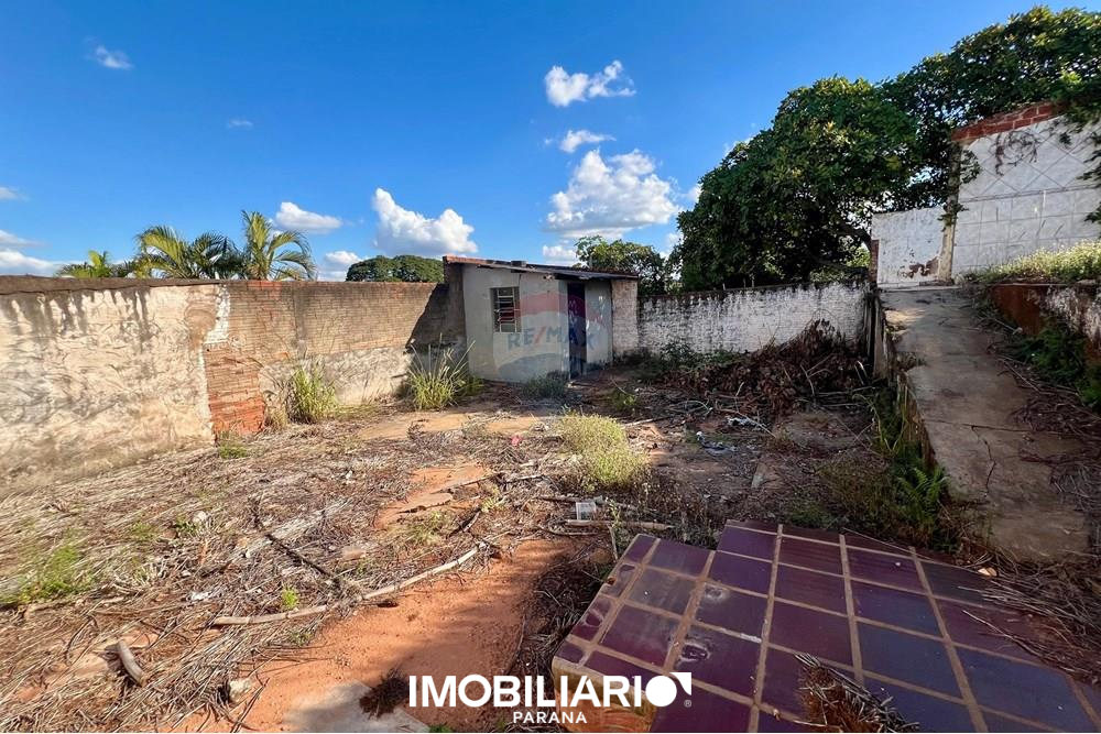 Terreno para  Venda em Umuarama pela Remax Majob