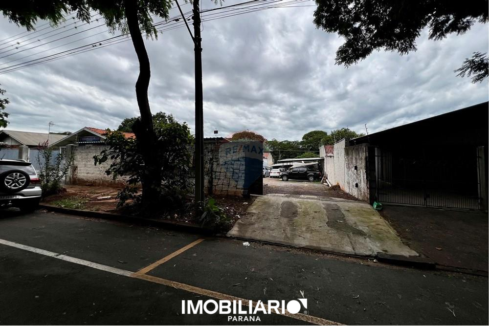 Terreno Comercial para  Venda em Umuarama pela Remax Majob