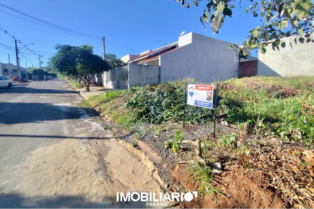 Terreno para  Venda em Umuarama pela Remax Majob