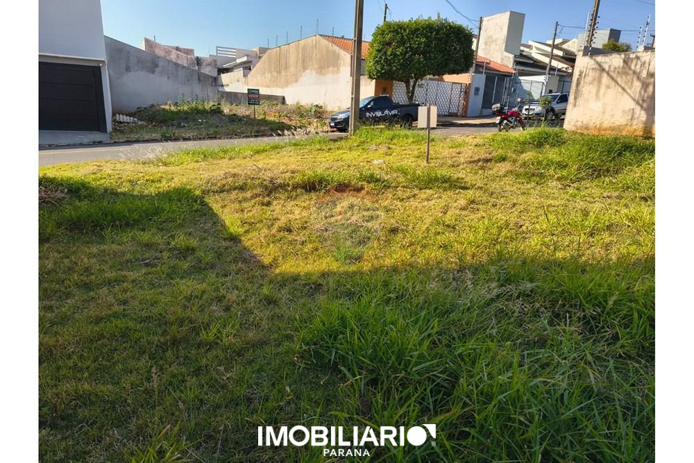 Terreno para  Venda em Umuarama pela Remax Majob