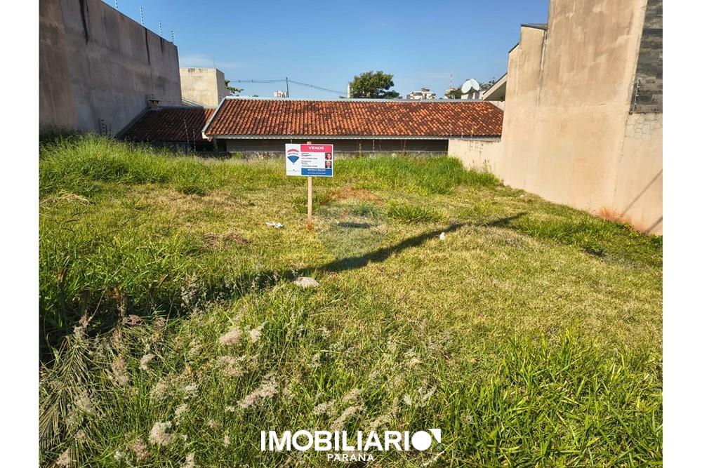 Terreno para  Venda em Umuarama pela Remax Majob