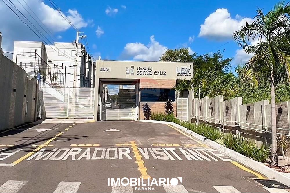 Apartamento para  Venda em Umuarama pela Remax Majob