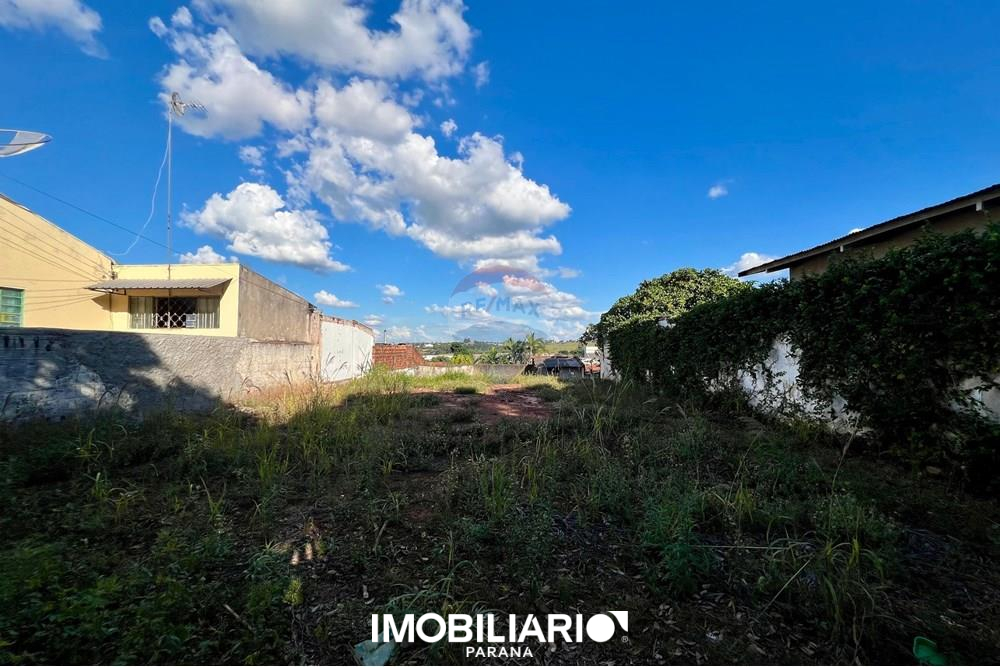 Terreno para  Venda em Umuarama pela Remax Majob