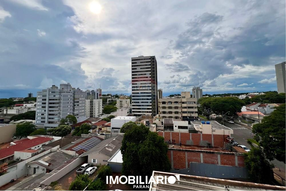 Apartamento para  Venda em Umuarama pela Remax Majob