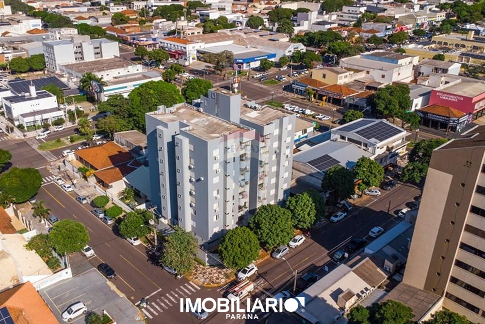 Apartamento para  Venda em Umuarama pela Remax Majob