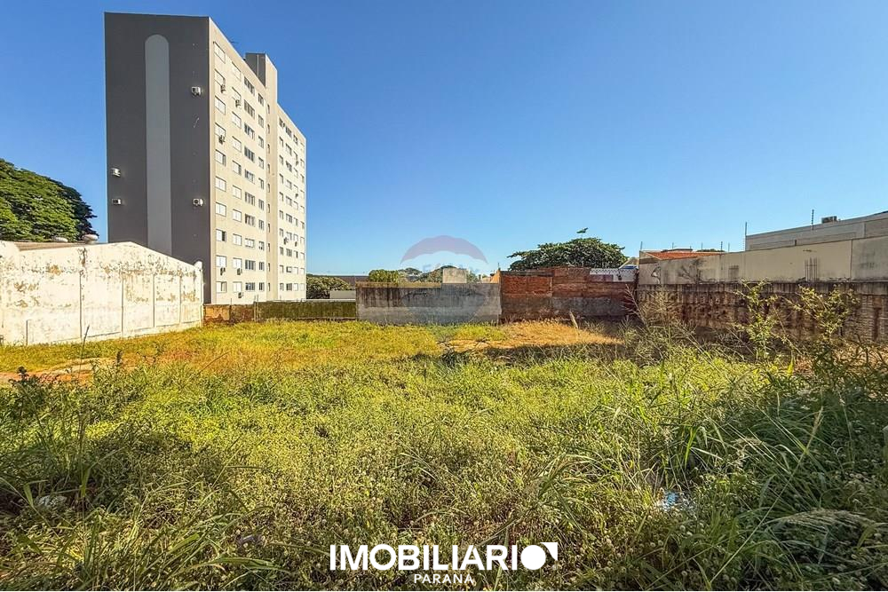Terreno Comercial para  Venda em Umuarama pela Remax Majob