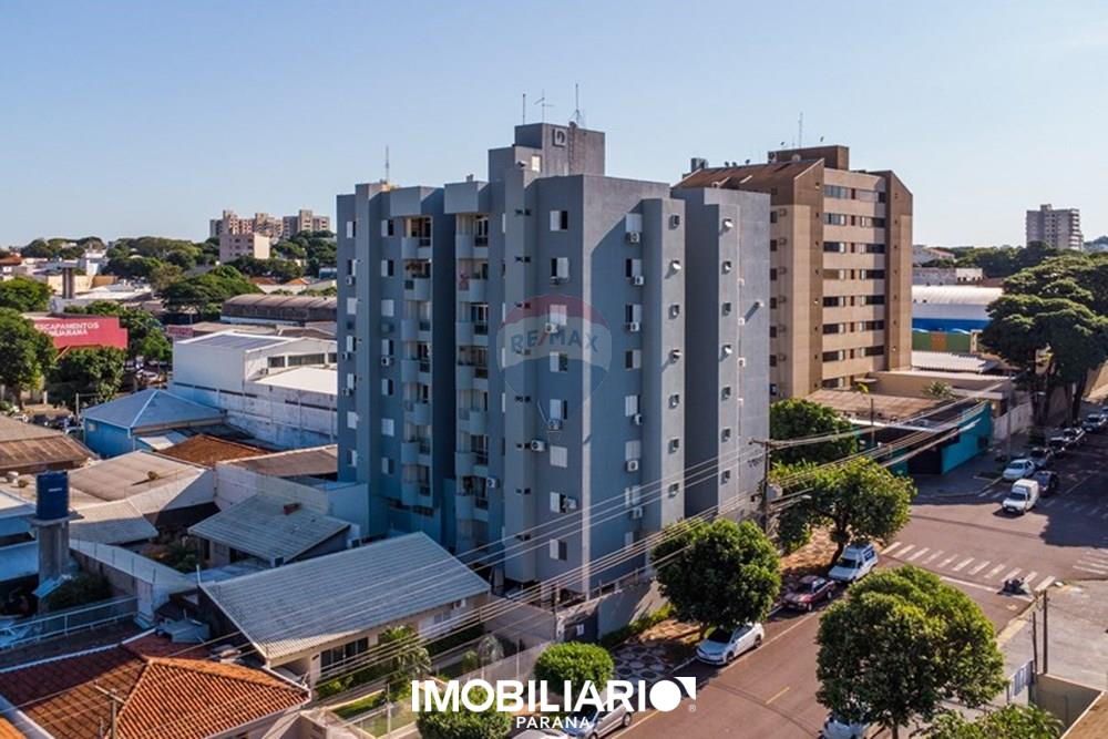 Apartamento para  Venda em Umuarama pela Remax Majob