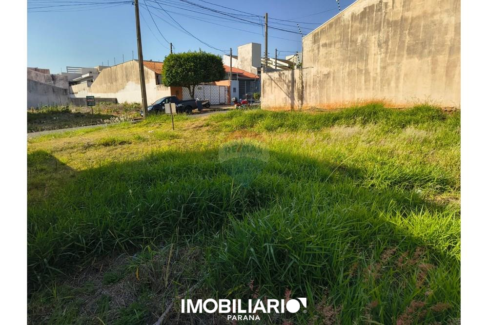 Terreno para  Venda em Umuarama pela Remax Majob