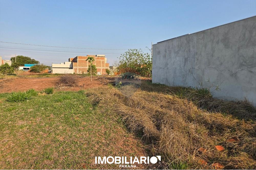 Terreno para  Venda em Umuarama pela Remax Majob