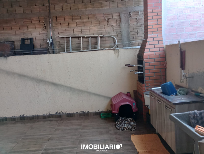 Residência para  Venda em Campo Mourão pela Nadiel Imóveis