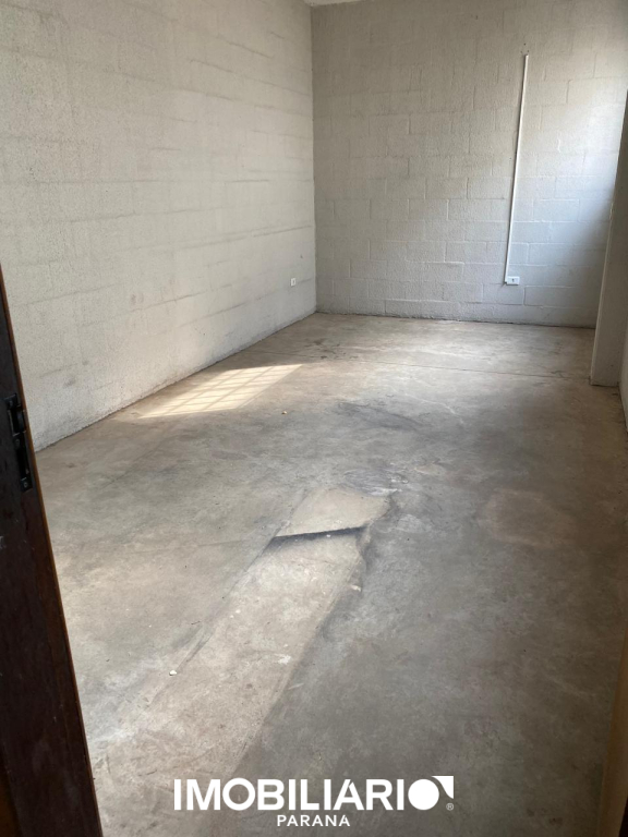 Salão Comercial para  Alugar em Umuarama pela Caetano & Otávio