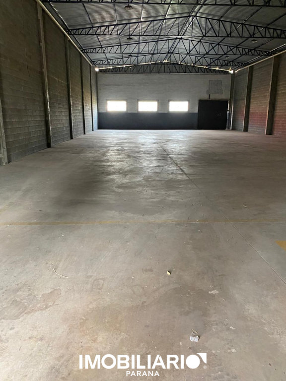 Salão Comercial para  Alugar em Umuarama pela Caetano & Otávio