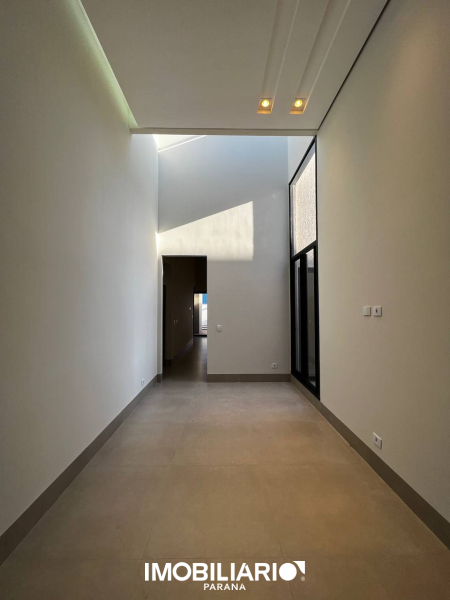 Residência para  Venda em Umuarama pela Caetano & Otávio