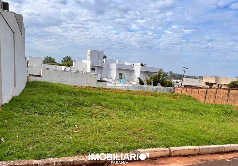 Terreno para  Venda em Umuarama pela Imóvel Descomplicado