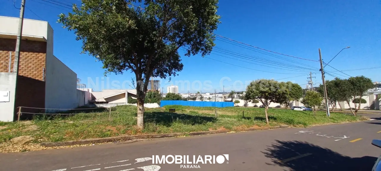 Terreno para  Venda em Umuarama pela Nilson Ramos corretor de imóveis