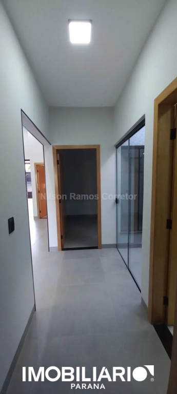 Residência para  Venda em Umuarama pela Nilson Ramos corretor de imóveis