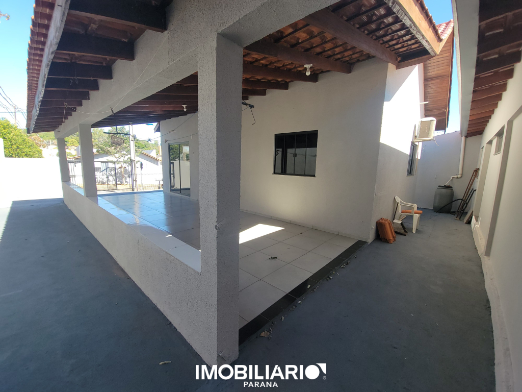 Residência para  Alugar em Umuarama pela Delta