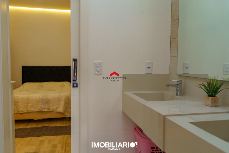 Residência para  Venda em Umuarama pela Paulo Sergio