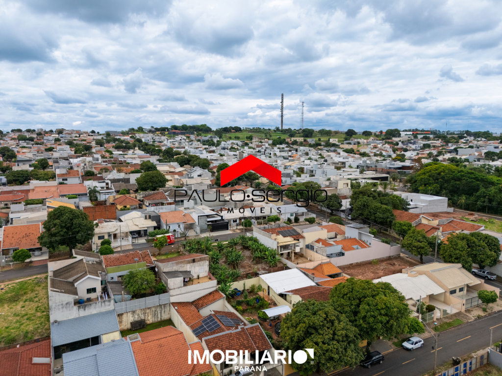 Residência para  Venda em Umuarama pela Paulo Sergio