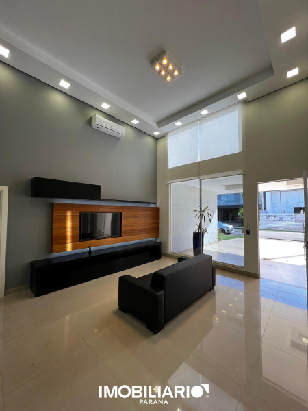 Residência para  Venda em Umuarama pela Caetano & Otávio