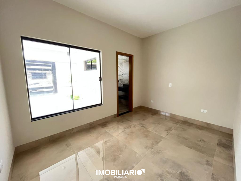 Residência para  Venda em Umuarama pela Elisia Neves