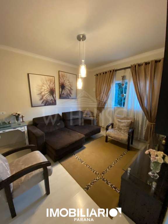 Sobrado para  Venda em Campo Mourão pela W. Hanse Imóveis