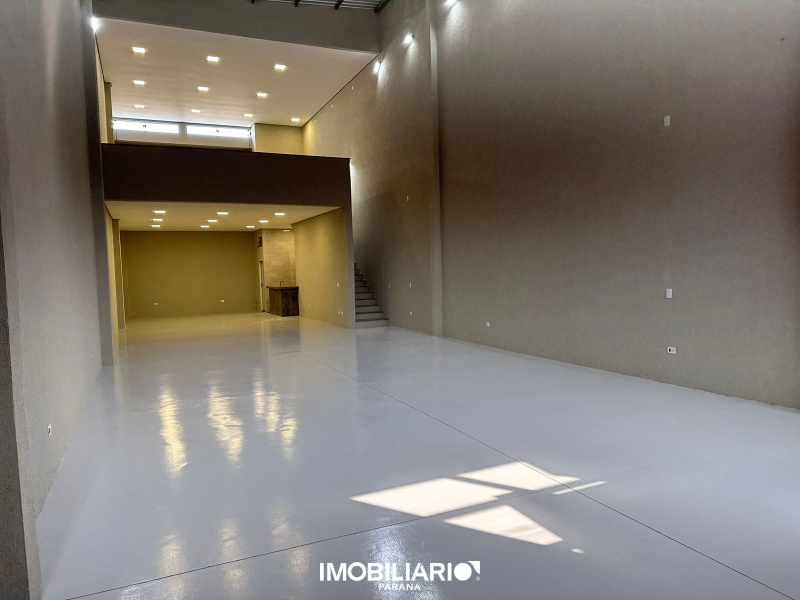 Salão Comercial para  Alugar em Umuarama pela Caetano & Otávio