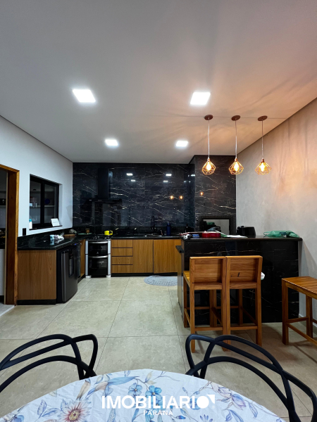 Residência para  Venda em Umuarama pela Caetano & Otávio