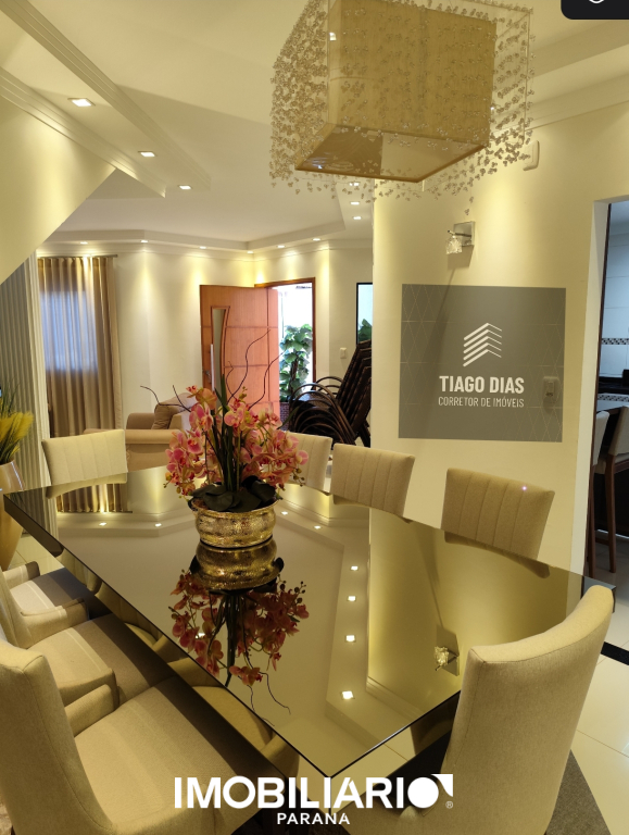 Sobrado para  Venda em Umuarama pela Tiago Dias 