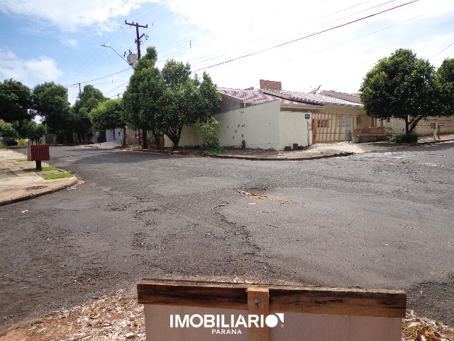 Terreno para  Venda em Umuarama pela Araujo