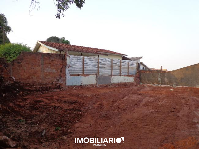 Terreno para  Venda em Umuarama pela Araujo