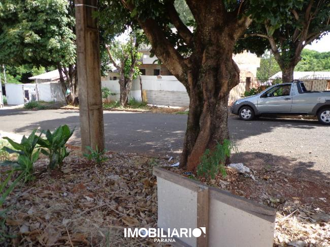 Terreno para  Venda em Umuarama pela Araujo