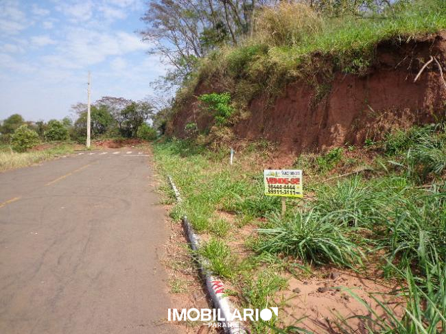 Terreno para  Venda em Umuarama pela Araujo