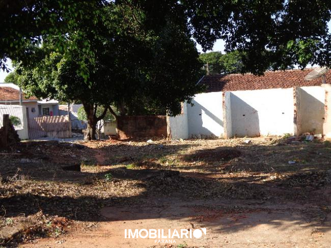 Terreno para  Venda em Umuarama pela Araujo