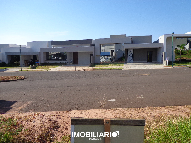 Terreno para  Venda em Umuarama pela Paulo Mendes