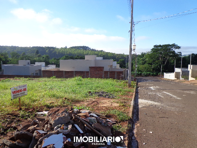 Terreno para  Venda em Umuarama pela Paulo Mendes