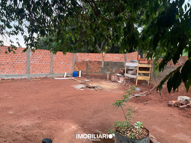 Terreno para  Venda em Umuarama pela Elisia Neves