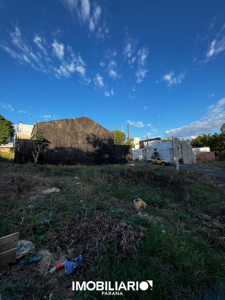 Terreno para  Venda em Umuarama pela Caetano & Otávio