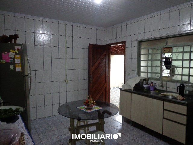 Residência para  Venda em Umuarama pela Araujo