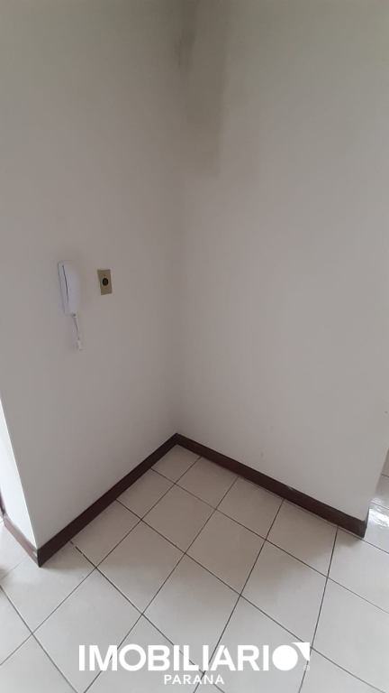 Apartamento para  Alugar em Umuarama pela Bom Imóveis