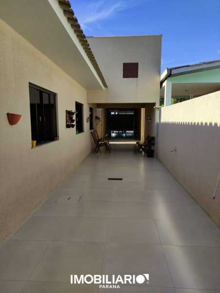 Residência para  Venda em Campo Mourão pela Nadiel Imóveis