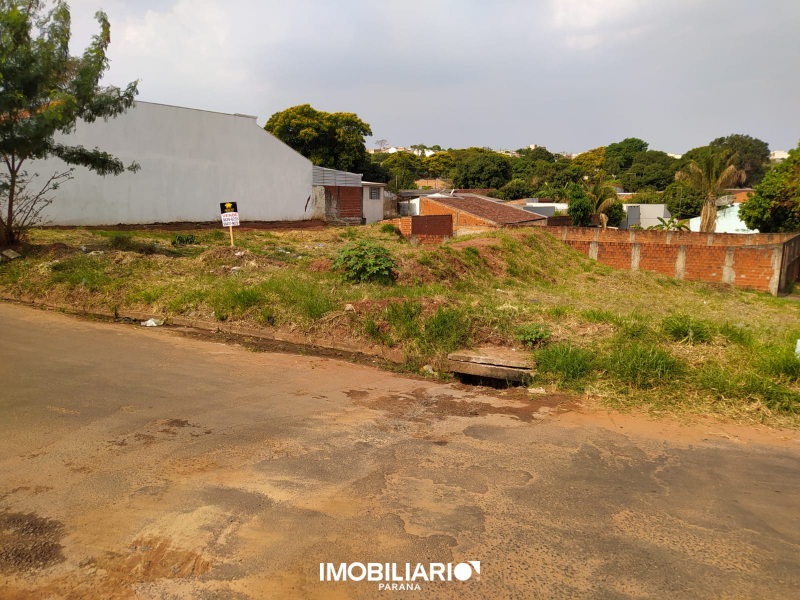 Terreno para  Venda em Umuarama pela Araujo