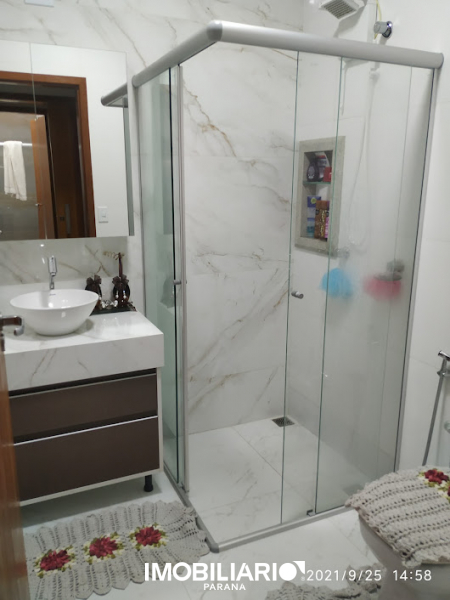 Residência para  Venda em Umuarama pela Araujo