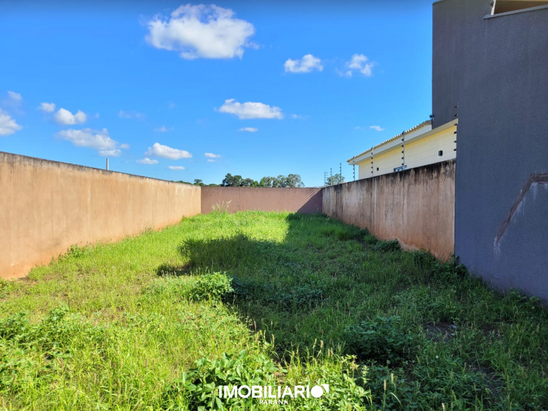 Terreno para  Venda em Umuarama pela Delta